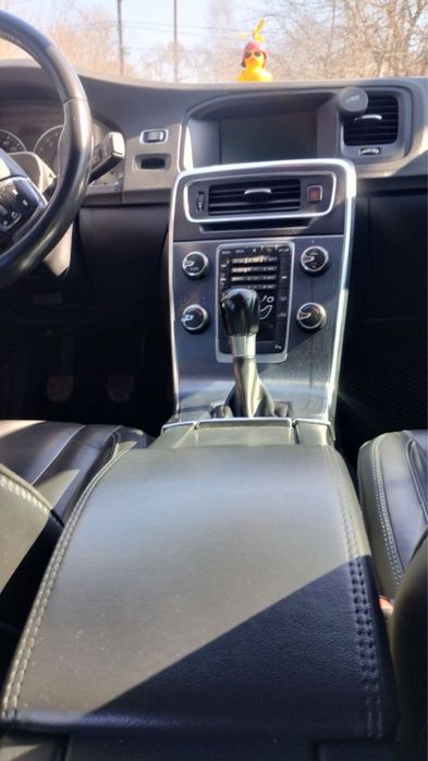 Volvo V60 2012 1.6D MT