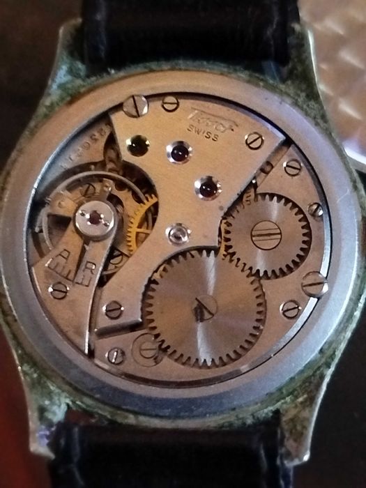 Relógios Omega e Tissot