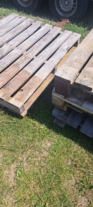 Palety używane po budowie