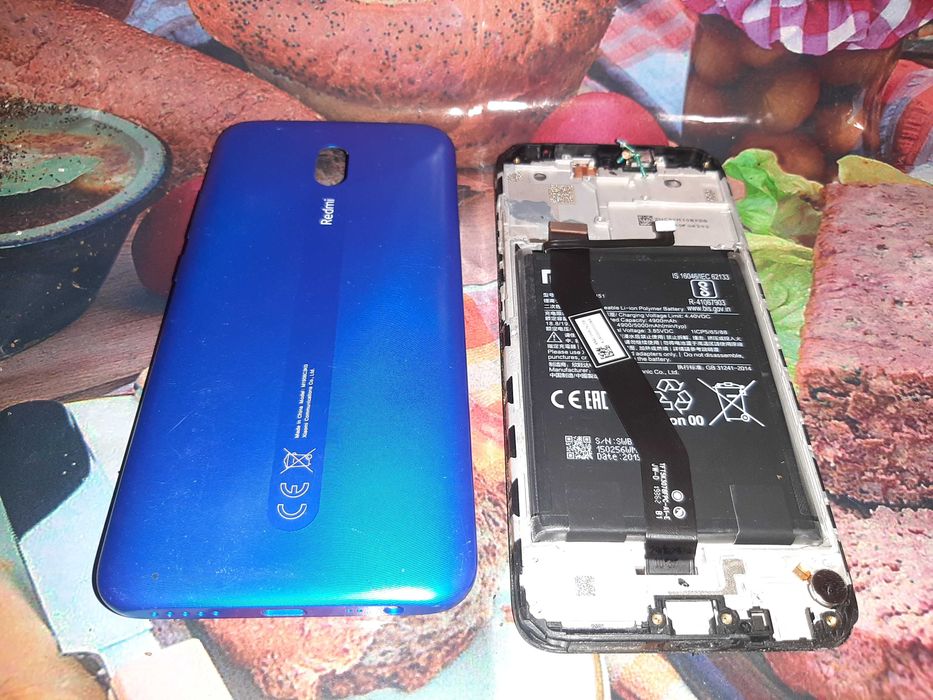 Xiaomi Redmi 8a 3/32 по запчастям
