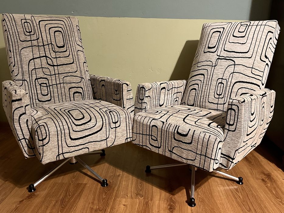 Piękne, stylowe, odnowione fotele obrotowe