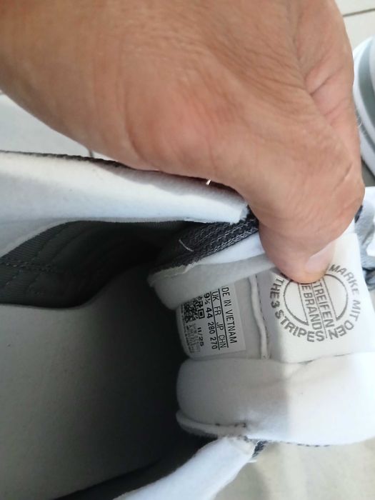 Buty Adidas meskie roz 44
