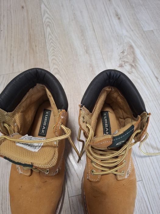 Робочі черевики caterpillar  timberland