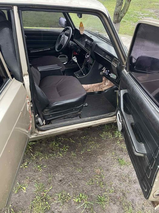 Продам ВАЗ 2107  VAZ 2107