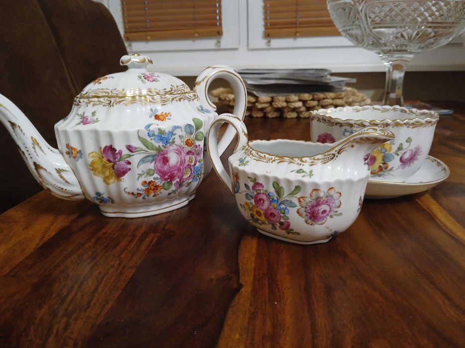 Zestaw porcelany z Drezna