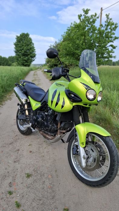 Triumph Tiger 955i duże turystyczne enduro adventure