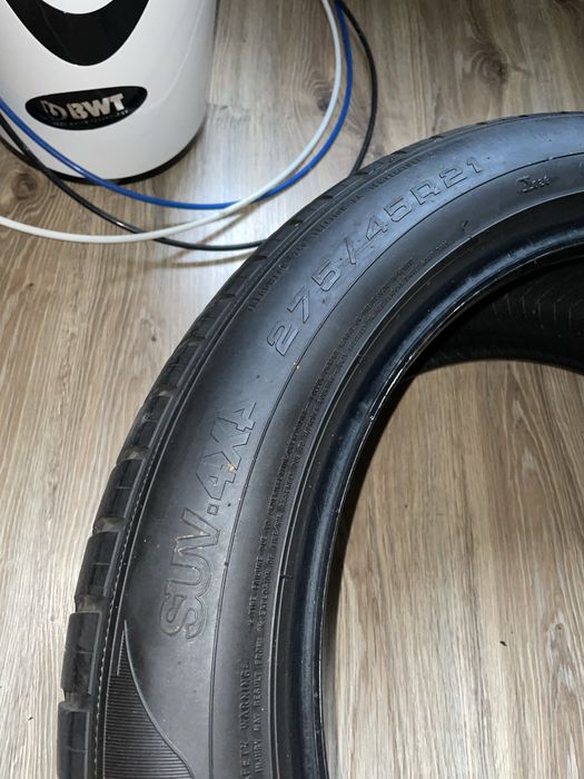 Goodyear Eagle F1  275/45r21
