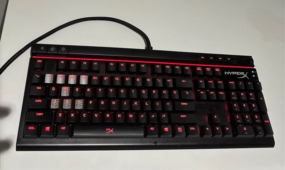 Teclado Mecanico HyperX Alloy Elite