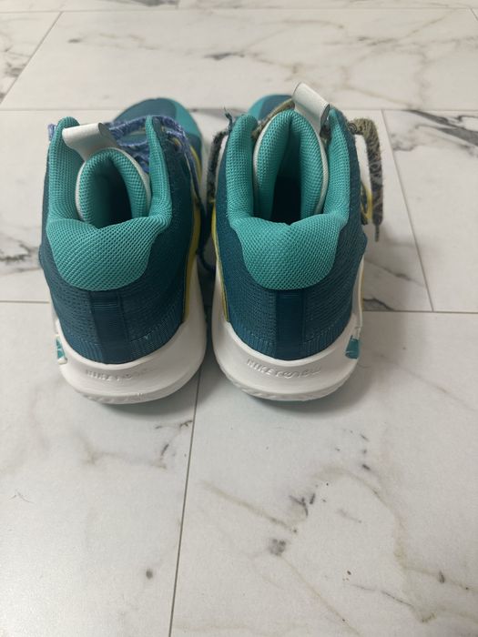 Nike Kd trey x5.