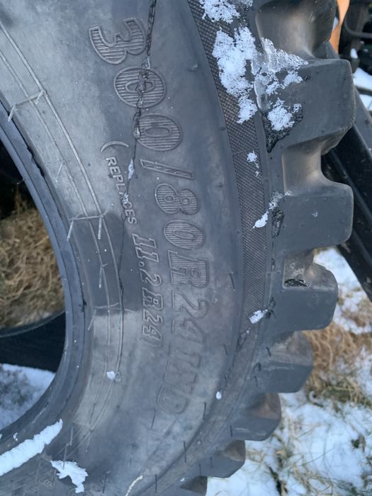 Opony trawnikowe 11.2r24 i 16.9r30