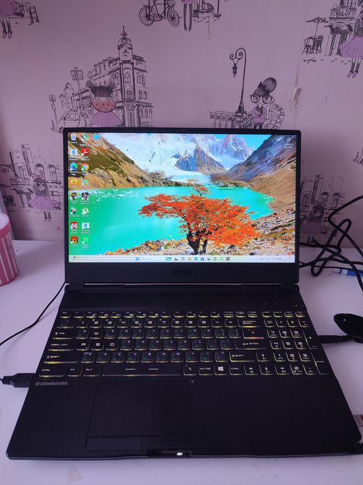 Laptop Gaming MSI GL65 Leopard 10SFSK-279XRO cu procesor Intel Core i7-10750H pana la 5.00 GHz