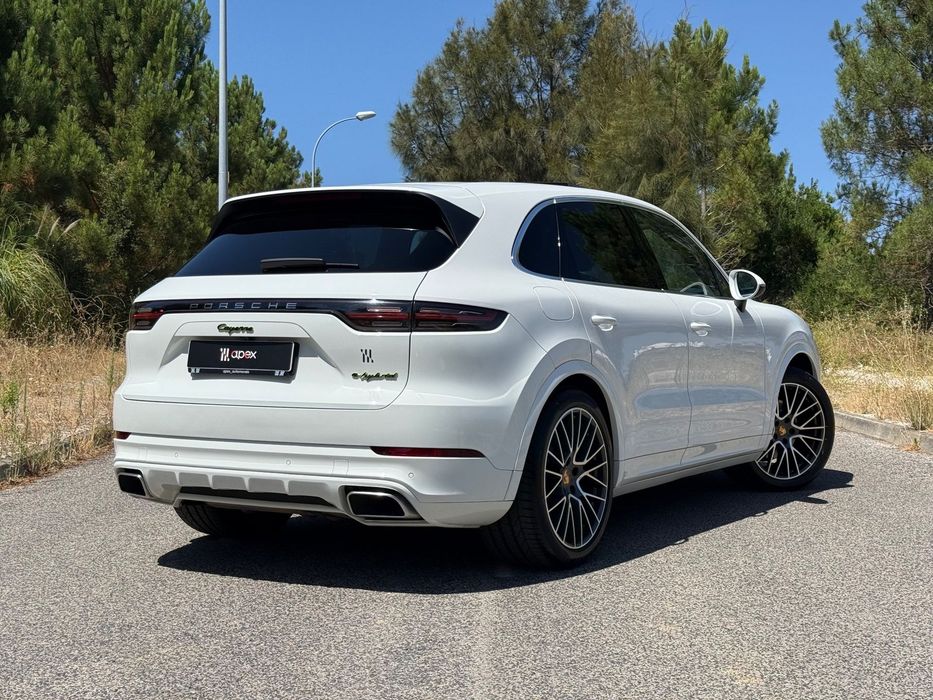 Porsche Cayenne E-Hybrid Tiptronic S