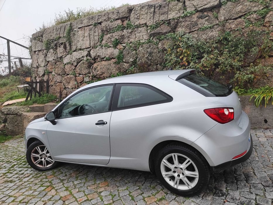 APENAS 127 MIL KM - SEAT Ibiza Van diesel 2011 / 1.4 TDI /