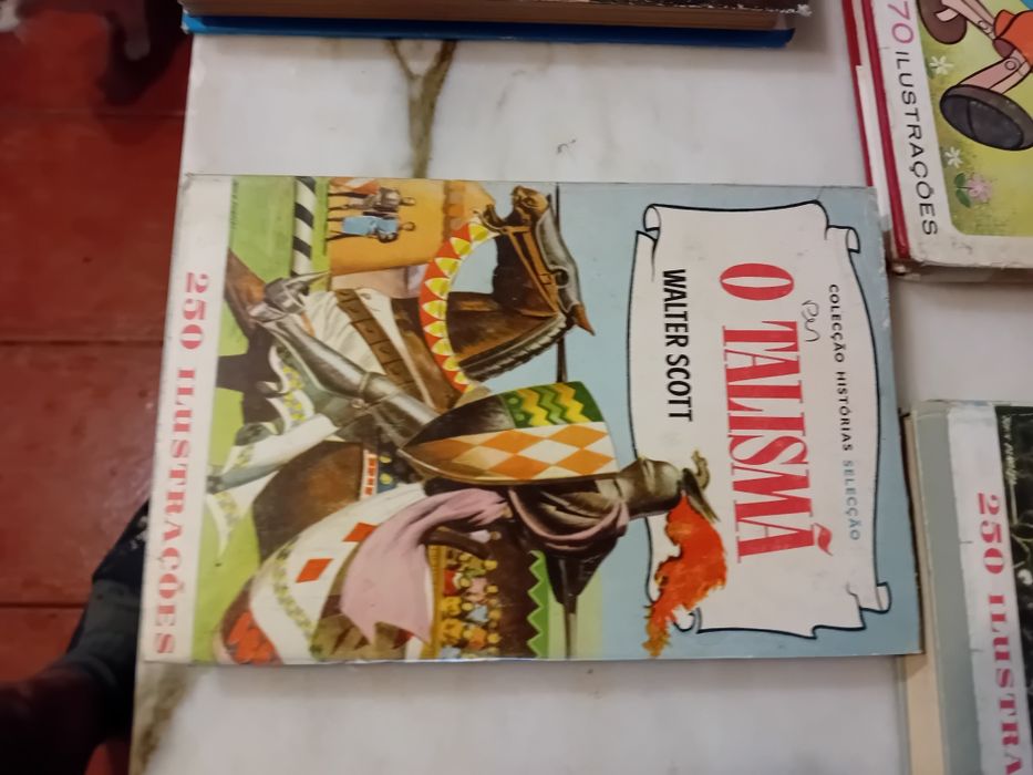 Conjunto de 5 Livros Infantis Colecção Histórias Selecção