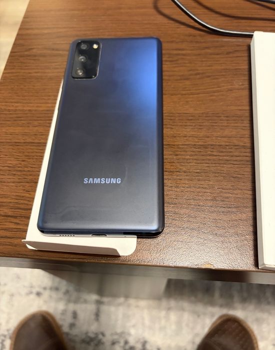 Samsung galaxy s20 fe 256gb