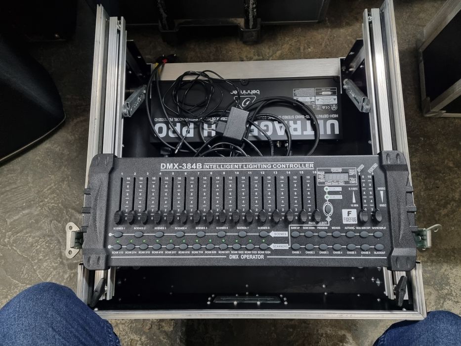 Sterownik DMX 384 kanały+ lampka