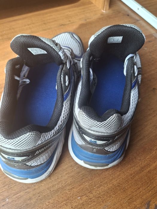 Кросівки чоловічі Asics — zdjęcie 3