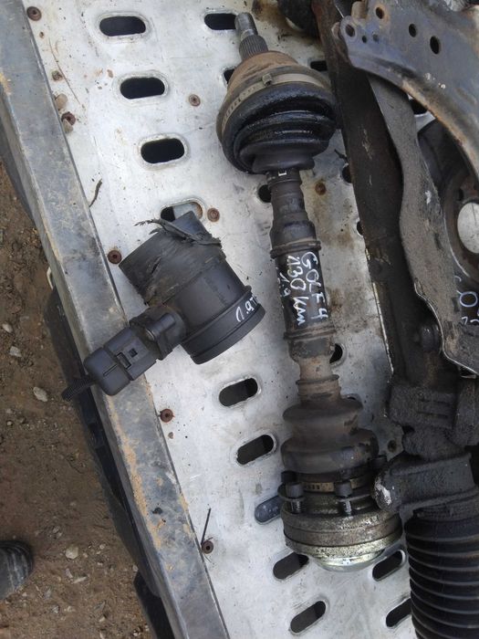 półoś półosie skrzynia 6 130km Bora Audi A3 Golf Seat Octavia