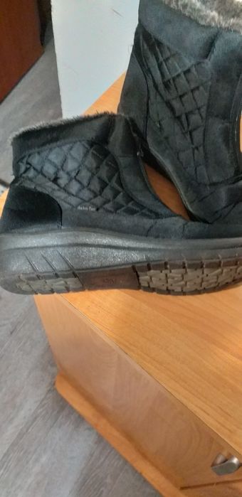 Botki damskie na płaskim