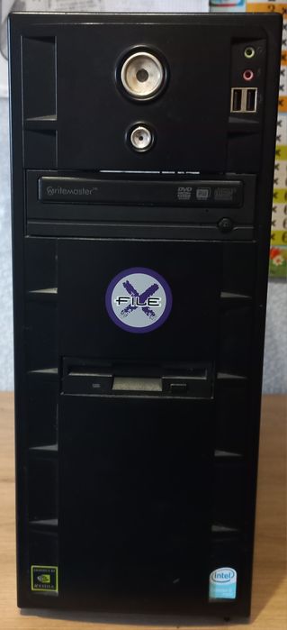 Системний блок + монітор та колонки