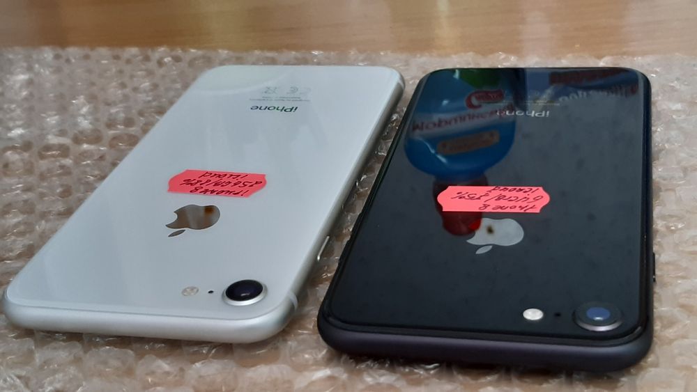 IPhone 8 64Gb и 256GB на iCloud в хорошем состоянии.