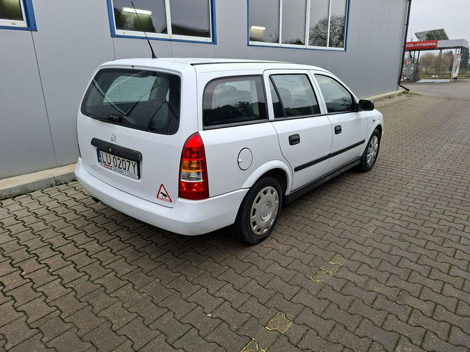 Opel Astra Salon polska 1.4 benzyna ważne opłaty