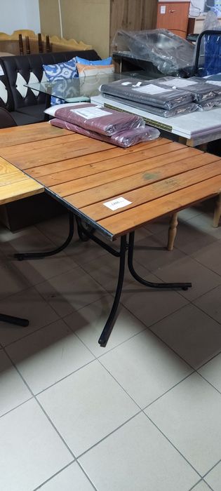 Стілець для альтанки пікніка. Метал + дерево