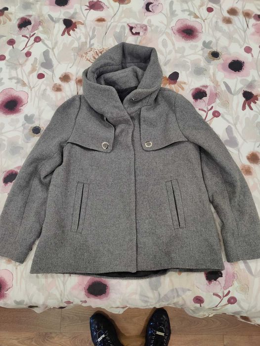 Casaco de senhora Zara tam. M em excelente estado