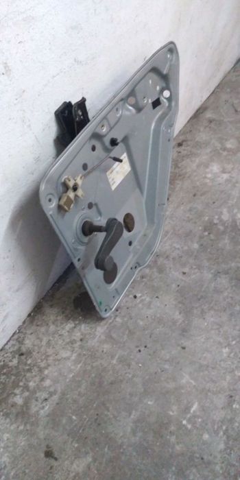 Estrutura Do Elevador Trás Direito Skoda Fabia I (6Y2)