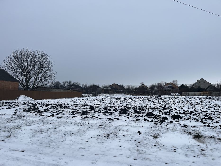 Продається земельна ділянка 13 сот. на селищі Сонячному