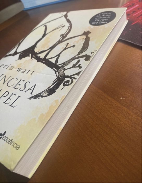 The Royals 1: Princesa de Papel (Paper Princess)