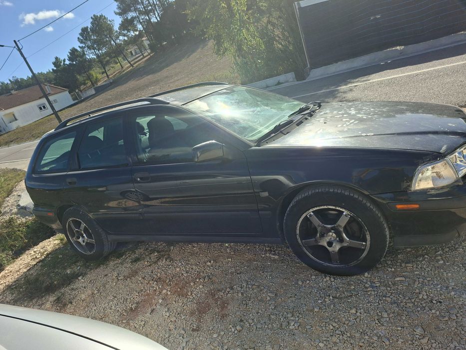 Vende se volvo v 40 — photo 4