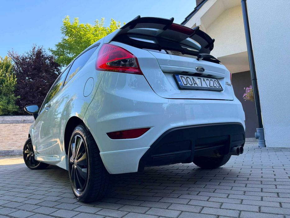 Ford Fiesta Mk7 1.4 96 KM | 2011 | Stylizacja ST | 169 879 km