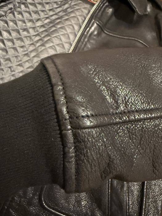 Куртка шкіряна жіноча, утеплена, бренду superdry