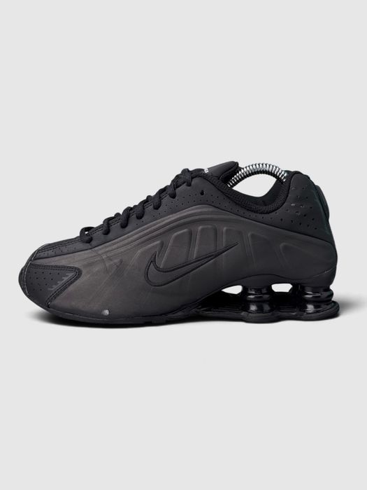 Buty Sportowe Nike Shox R4 Czarny Rozmiar 36.5