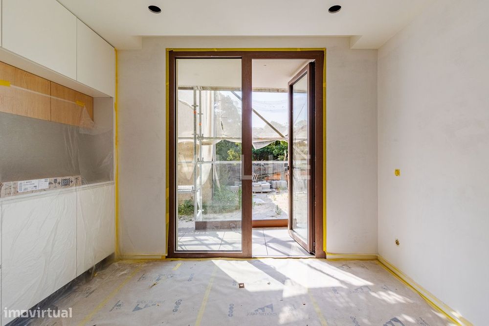 Apartamento T1+1 _Santa Joana_cedência de posição