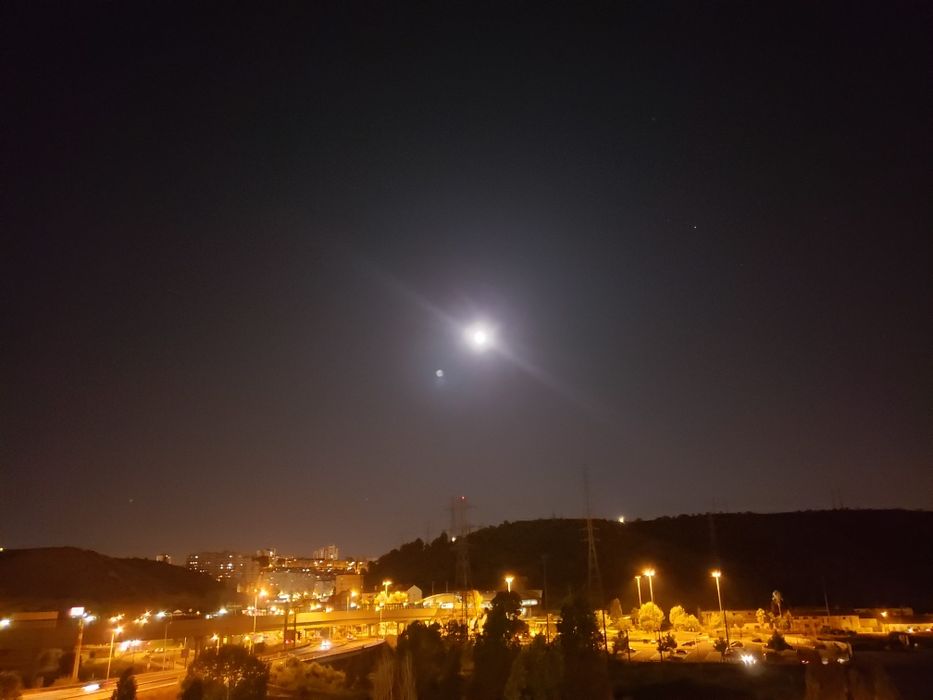 Apartamento T3 em Odivelas com BOX 2 carros.NÃO ACEITO IMOBIL