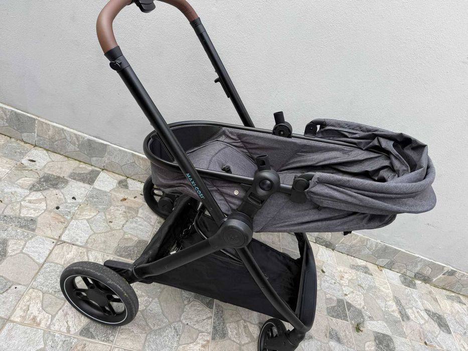 Carrinho com ovo e base isofix Maxi Cosi Zelia