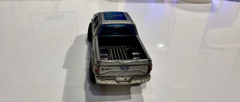 HOT WHEELS, '15 Ford F-150, 2014 Mattel