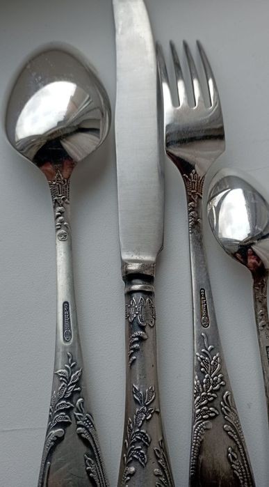 Продам набор столових приборів мельхіор УРСР завод ім Шевченко
