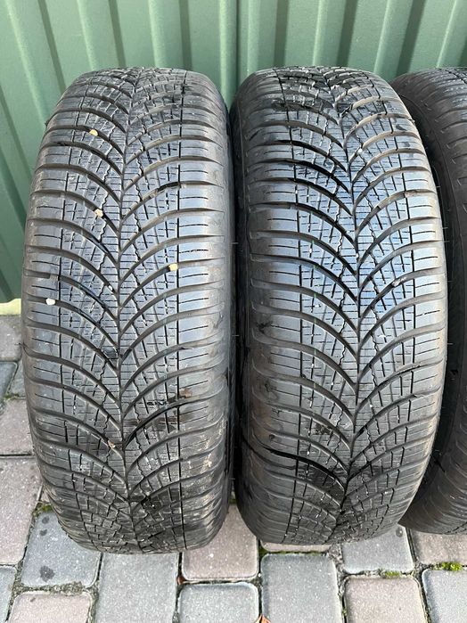 Диски 5/100 R15 5.5J ET40 Шини всесезонні 185/65 R15 Good Year Vector