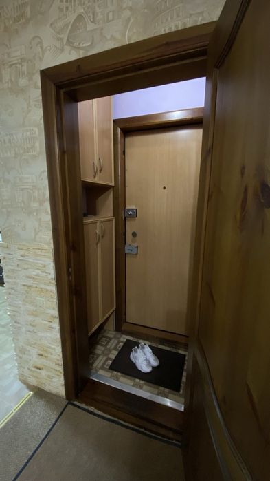 Продаж 3к квартира м-н Сонячний 37