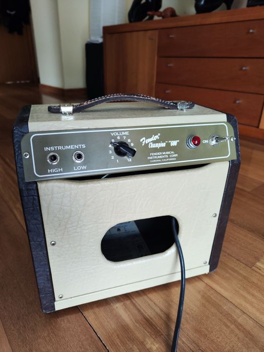 Amplificador fender champion 600