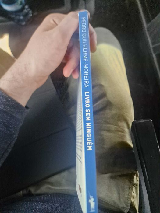 Livro sem Ninguém- Pedro Guilherme-Moreira