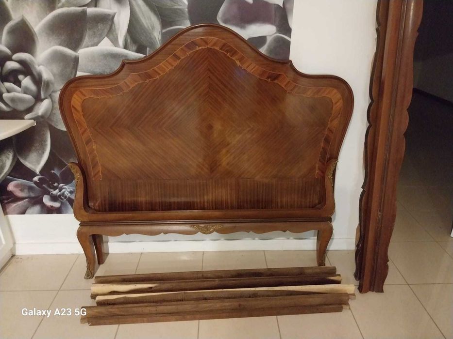 cama madeira maciça antiga