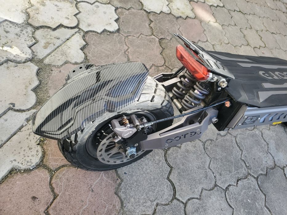 Электросамокат OOTD T90 Carbon