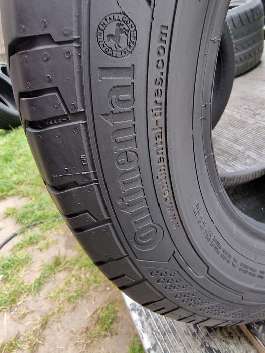 235/60/17 C , Continental ContiVanC 200, jak nowe 9mm, 18r. Super para