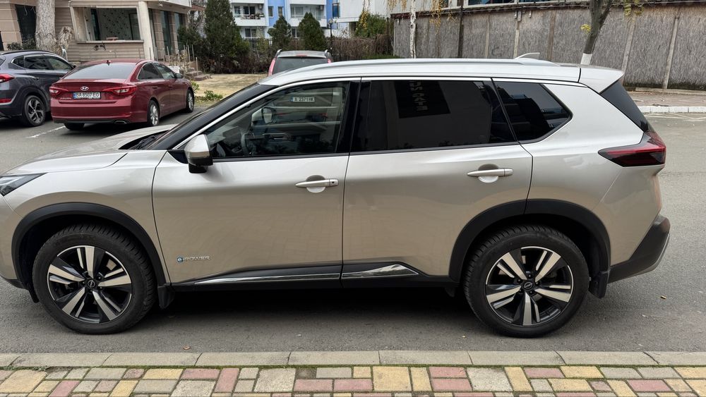 Продам Nissan Xtrail