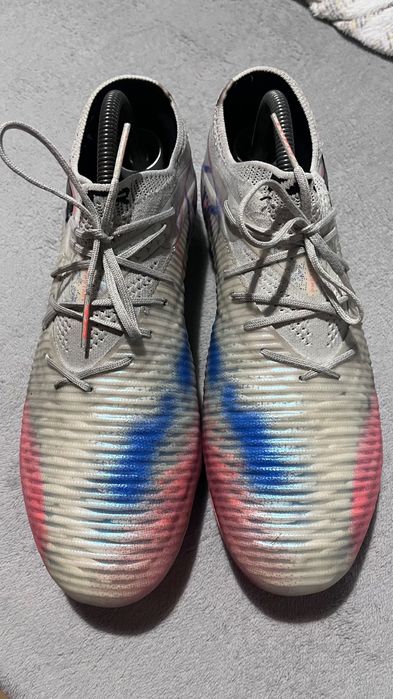 Chuteira Puma Future 8 Ultimate Low FG