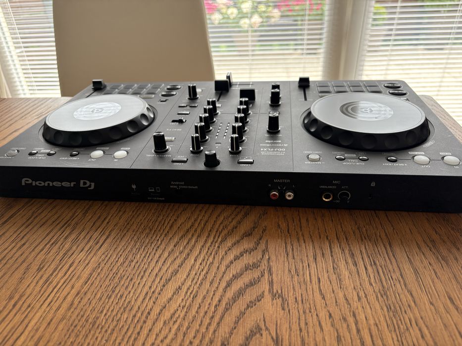 Pioneer dj ddj-flx4